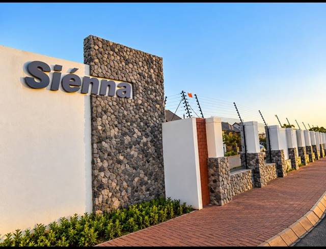 2 BEDROOM PROPERTY TO RENT IN GLEN MARAIS